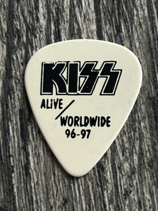 KISS Guitar Pick ACE FREHLEY Alive Worldwide Reunion OffWhite Black Vintage Kiss