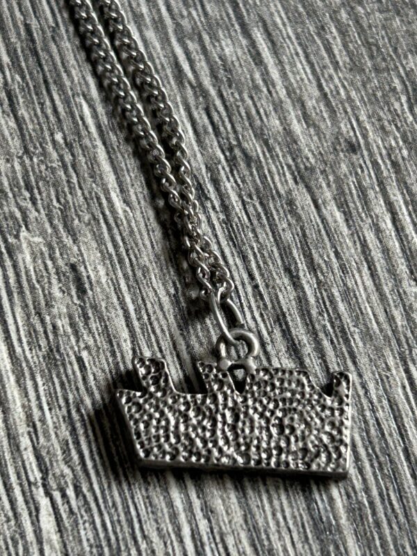 KISS Pendant Necklace Jewelry Vintage Kiss Memorabilia Aucoin Era Head Shop - Image 2