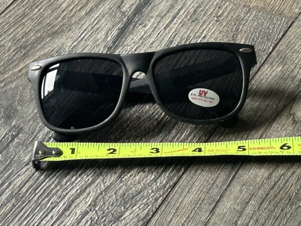 KISS Sunglasses Hot In The Shade Tour Red Logo Dark Vintage Kiss Memorabilia