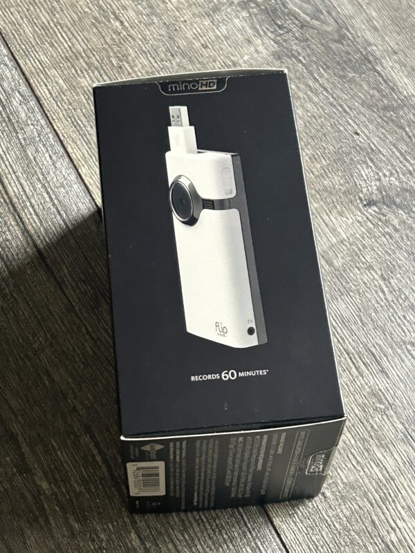 KISS Flip Video Camera Mino Hottest Show Concert Tour 2010 UNUSED Vintage Kiss