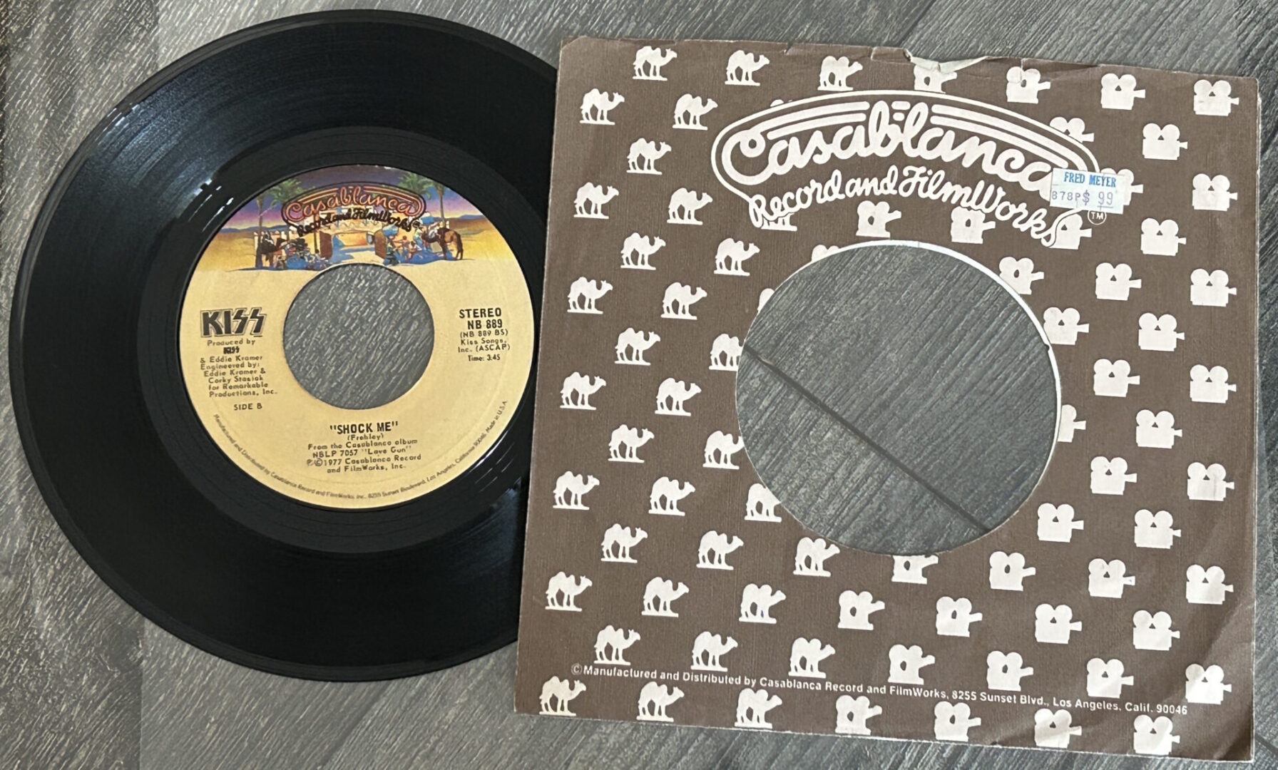 KISS Vinyl 7" Single Christine Sixteen Shock Me USA Vintage Kiss Aucoin Love Gun