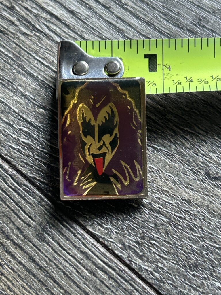 KISS Pin Badge Enamel Gene Simmons Purple Gold Vintage Kiss Memorabilia Aucoin