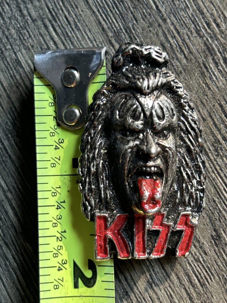 KISS Pin Badge Gene Simmons Head Red Tongue Logo Vintage Kiss Memorabilia Aucoin