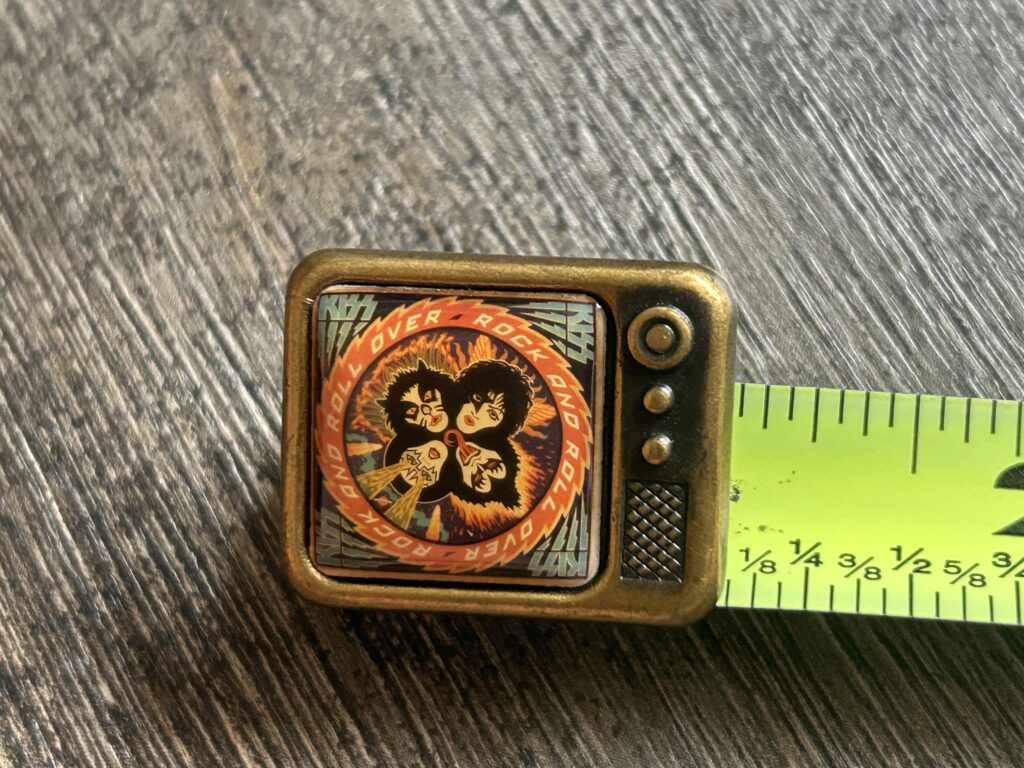 KISS Pin Badge Rock And Roll Over Album TV 1" Vintage Kiss Memorabilia Aucoin A