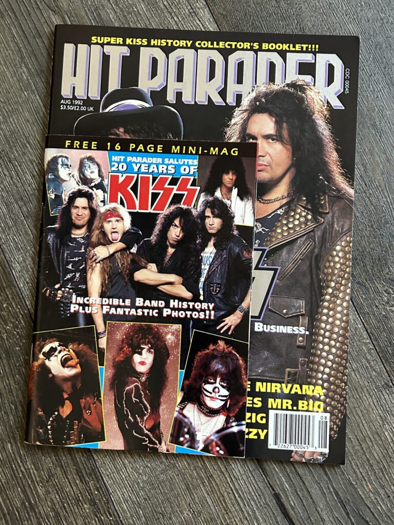 KISS Magazine Hit Parader Aug 1992 Revenge w/ Mini-Mag Vintage Kiss Memorabilia