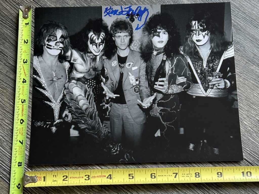 Kiss Photo KIM FOWLEY Signed Autograph Destroyer Runaways Vintage Kiss Aucoin