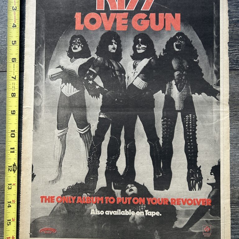 KISS Ad Advert Love Gun Album