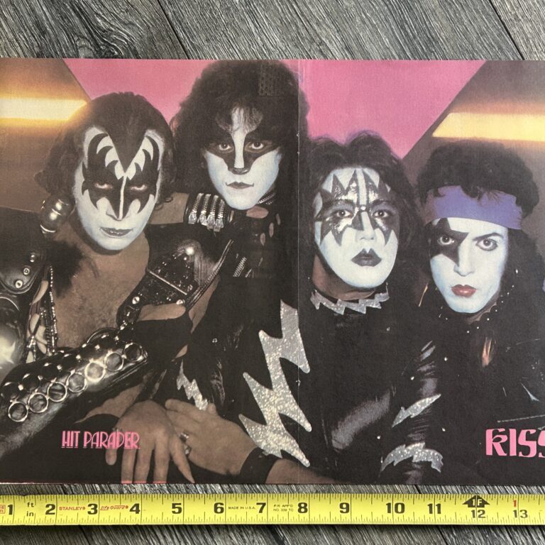 KISS Poster Centerfold Kiss Killers Album Cover USA