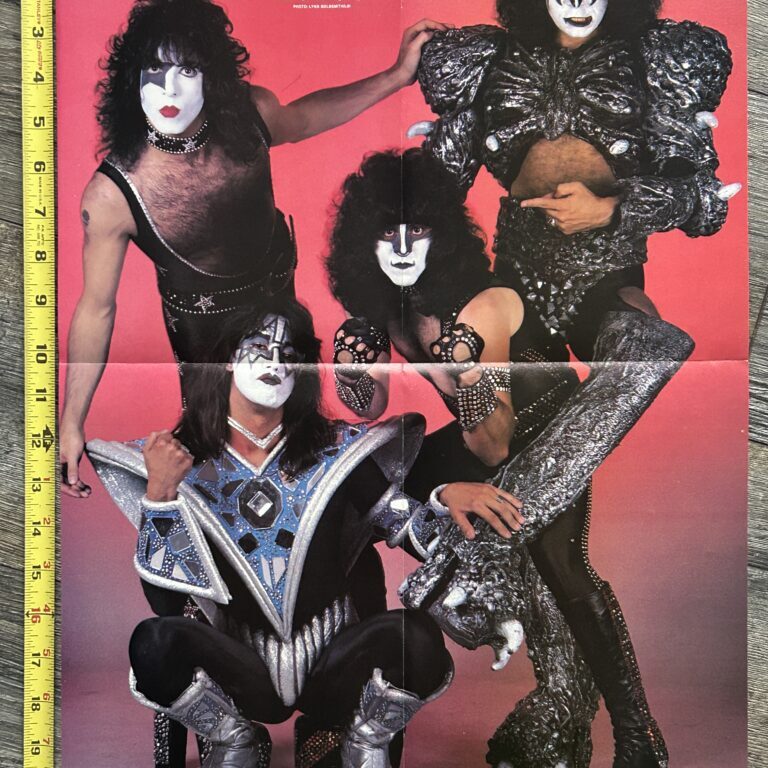 KISS Poster Centerfold Unmasked Group Red Back Vintage Kiss Aucoin