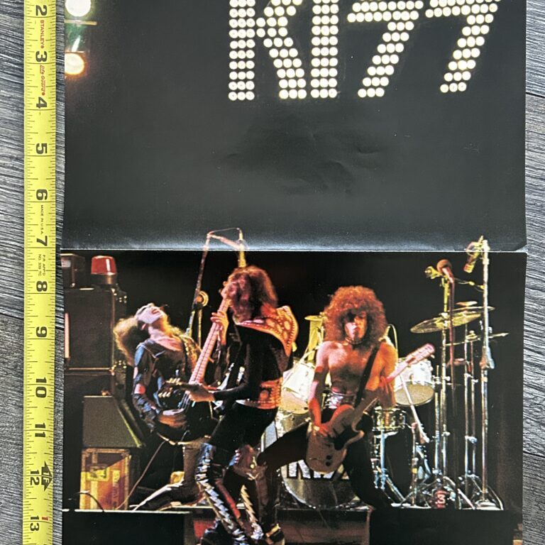 KISS Poster Centerfold Hotter Than Hell Tour Japan Japanese Vintage Kiss Aucoin