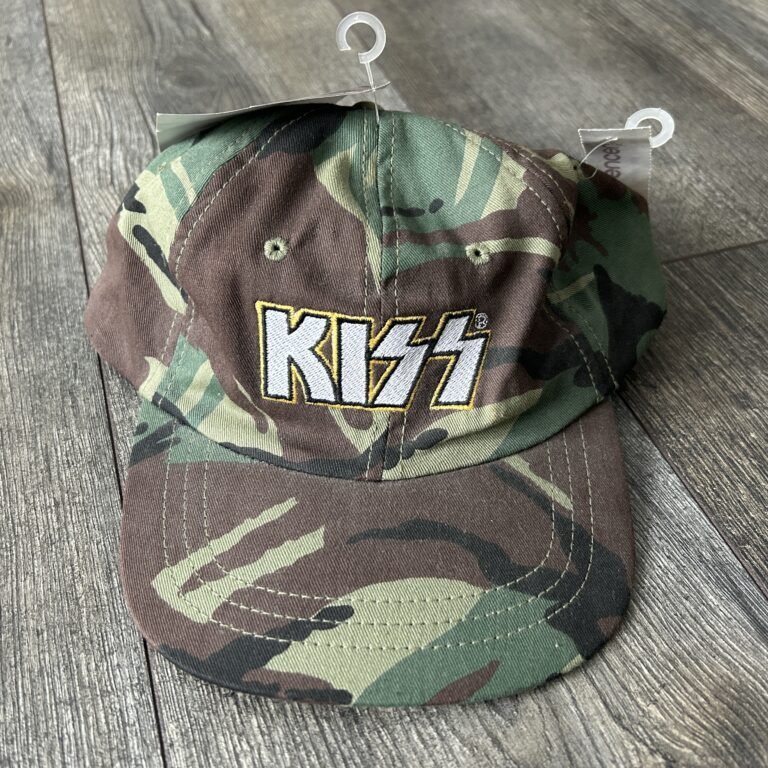 Kiss Camouflage Hat