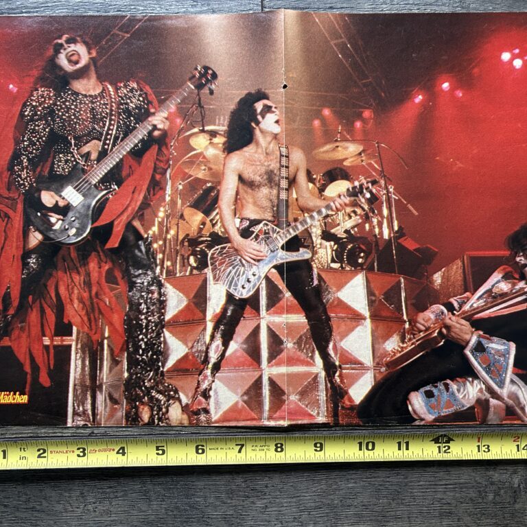 KISS Poster Centerfold Dynasty Tour Gene 1st Costume Vintage Kiss Aucoin