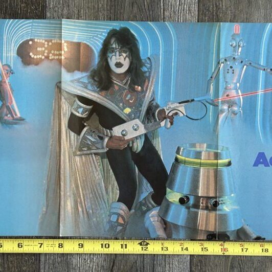 KISS Poster Centerfold Dynasty Ace Frehley Space 16 Magazine Vintage Kiss Aucoin