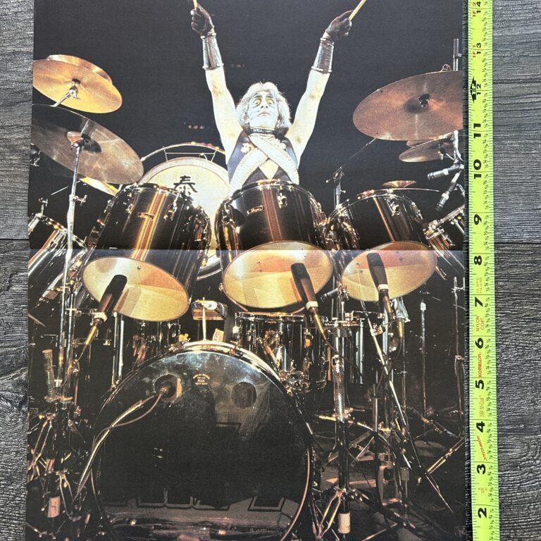 KISS Poster Centerfold Alive 2 Concert Tour PETER CRISS Vintage Kiss Aucoin