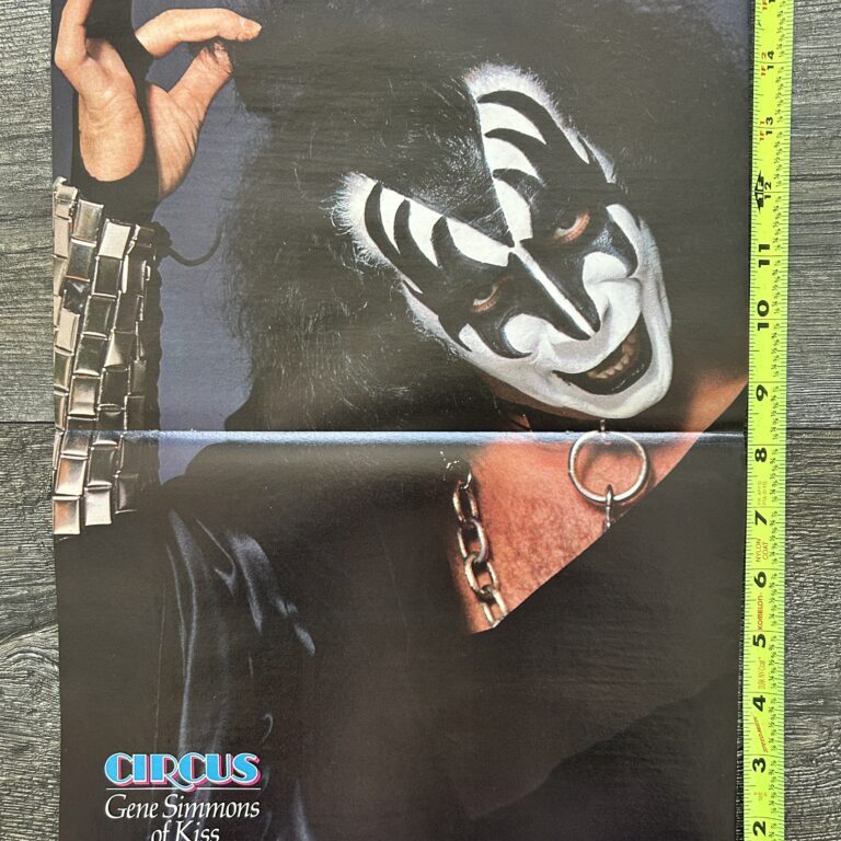 KISS Poster Centerfold Love Gun Alive 2 GENE SIMMONS Vintage Kiss Aucoin 11x16