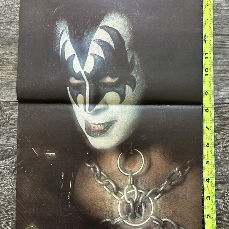 KISS Poster Centerfold Love Gun Alive 2 GENE SIMMONS Vintage Kiss Aucoin 10x16