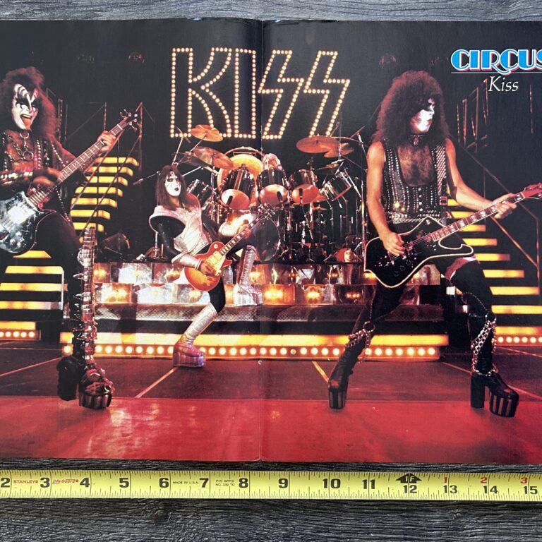 KISS Poster Centerfold Love Gun Alive 2 Concert Tour Stage Vintage Kiss Aucoin