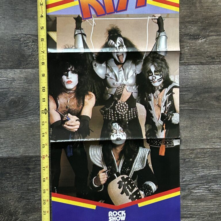 KISS Poster Centerfold Rock And Roll Over Japan Rockshow Vintage Kiss Aucoin