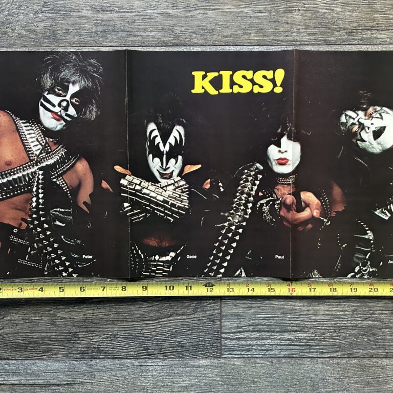 KISS Poster Centerfold Love Gun Group Pose Rockline Vintage Kiss Aucoin 11x23