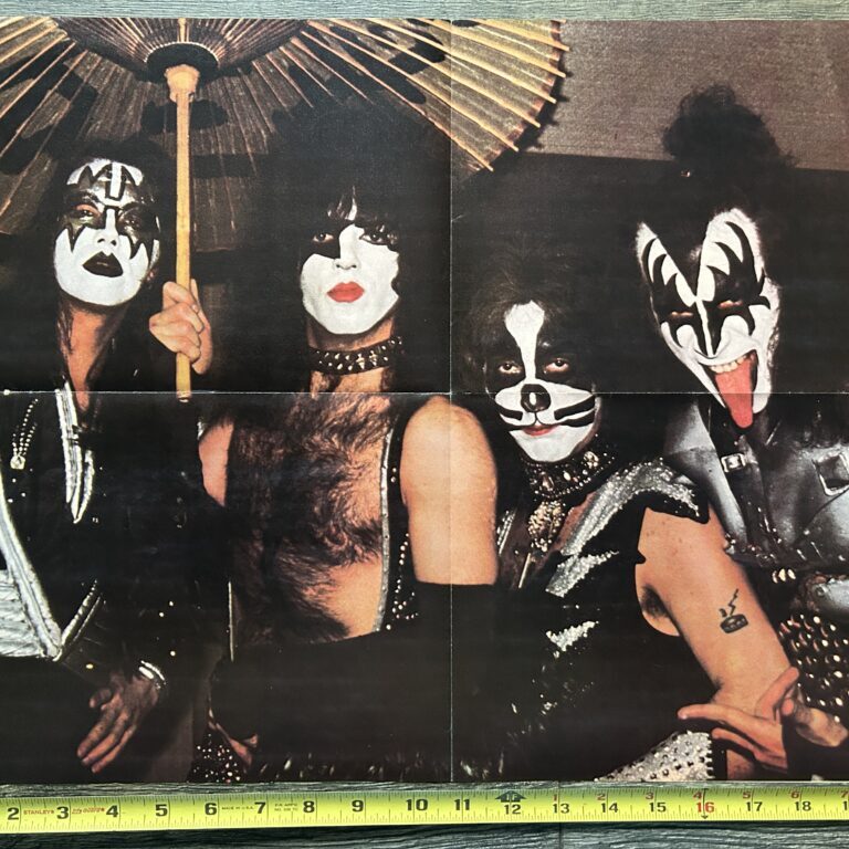 KISS Poster Centerfold Rock And Roll Over Japan Tour Vintage Kiss Aucoin 16x21