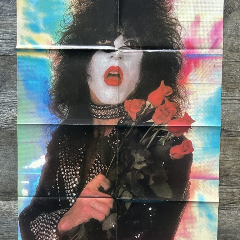 KISS Poster Centerfold Love Gun Paul Stanley w/ Roses Vintage Kiss Aucoin 21x31