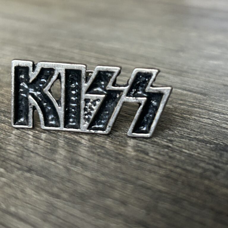 KISS Pin Badge Enamel Black Logo Revenge Concert Tour Kiss Co. 1992 Vintage Kiss