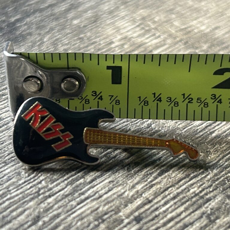 KISS Pin Badge Enamel Guitar Red Logo Black 1 1/2 UK TM Back Vintage Kiss 1980's