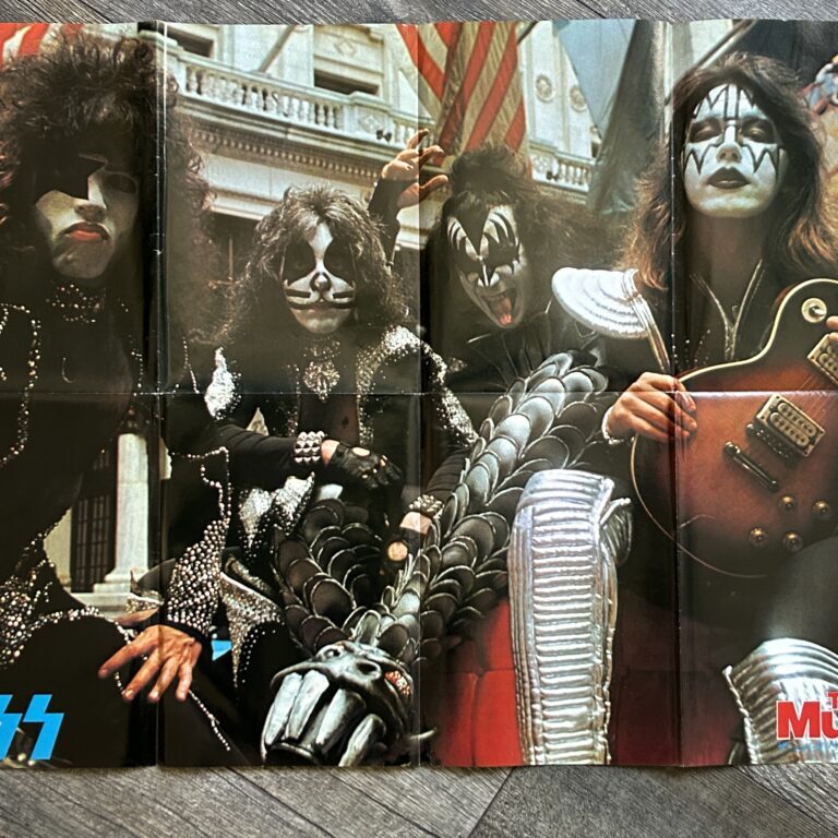 KISS Poster Centerfold Destroyer NYC Japan Japanese Vintage Kiss Aucoin 20x28