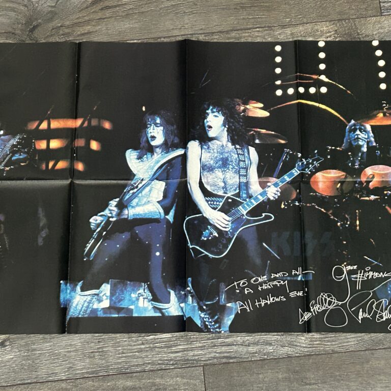 KISS Poster Centerfold Alive 2 Concert Tour Halloween Vintage Kiss Aucoin 20x31