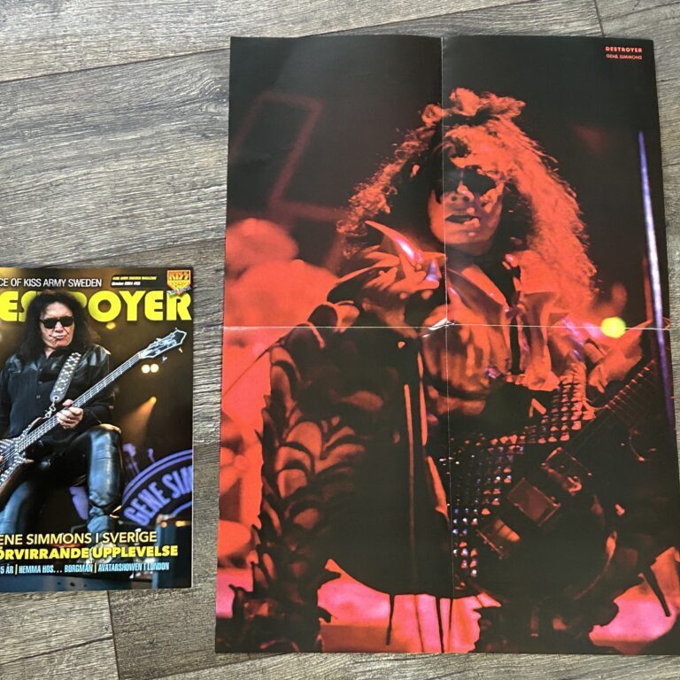 KISS Fanzine Magazine Destroyer #59 Oct 2024 Insert Poster Gene & Ace 1976