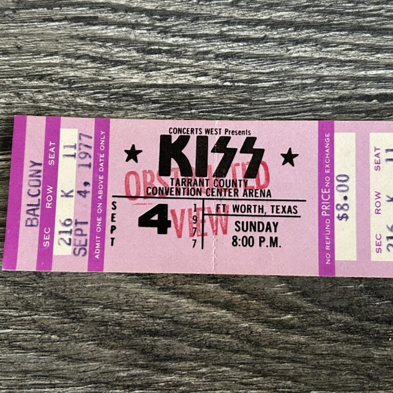 KISS FULL TICKET STUB Texas 9/4 1977 Love Gun Concert Tour Vintage Kiss Aucoin C