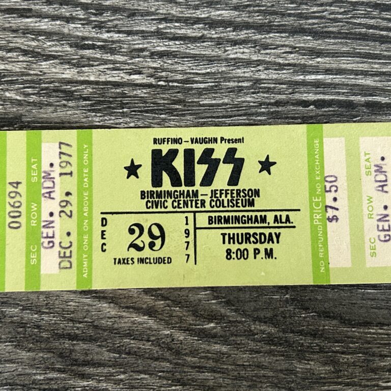 KISS FULL TICKET STUB Alabama 12/29 '77 Alive 2 Concert Tour Vintage Kiss Aucoin