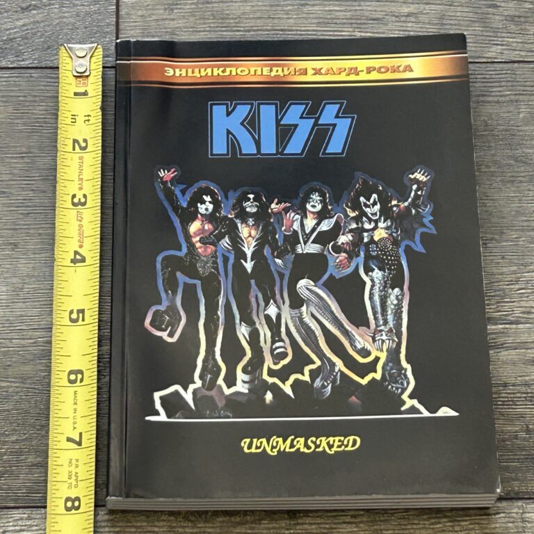 KISS Book Unmasked History Photos 1972-1998 Softcover Russia Vintage Kiss 2006