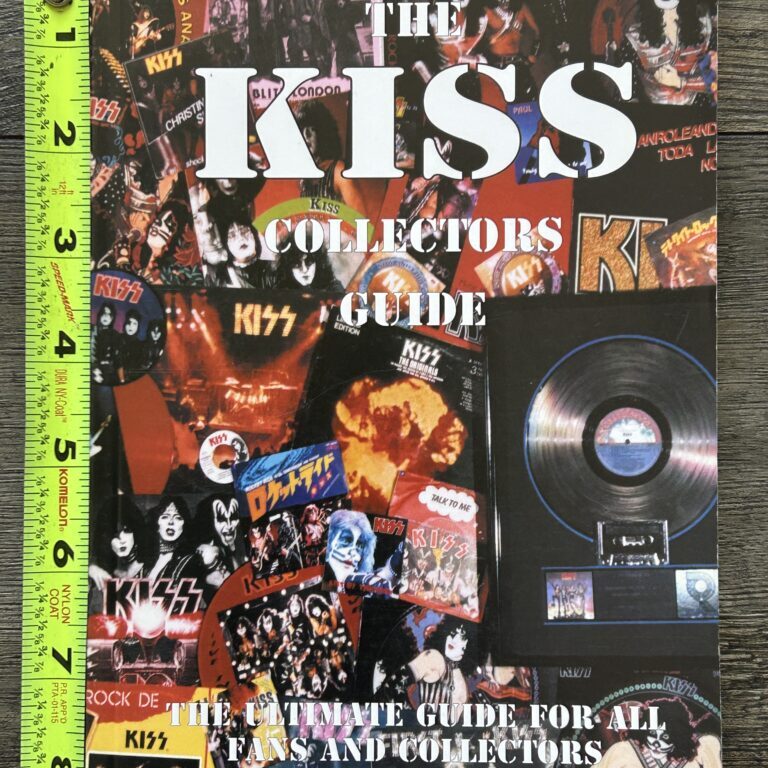 KISS Book KISS Live Concert CD Vinyl Collector Guide Germany 1998 Vintage Kiss B