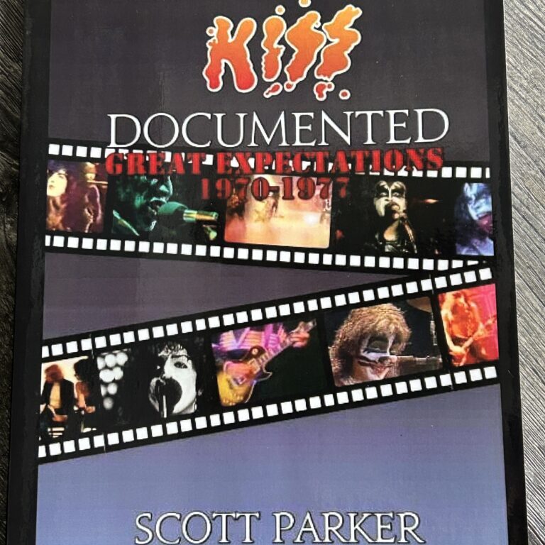 KISS Book Documented Great Expectations 1970-1977 188pg Vintage Kiss Aucoin