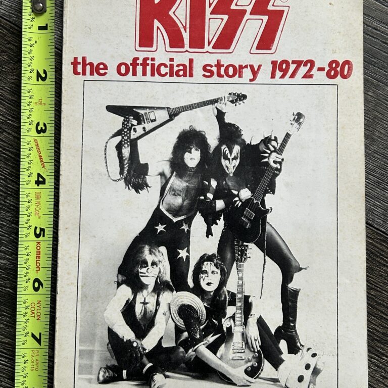 KISS Book The Official Story 1972-1980 Explorer Army Netherlands Vintage Aucoin