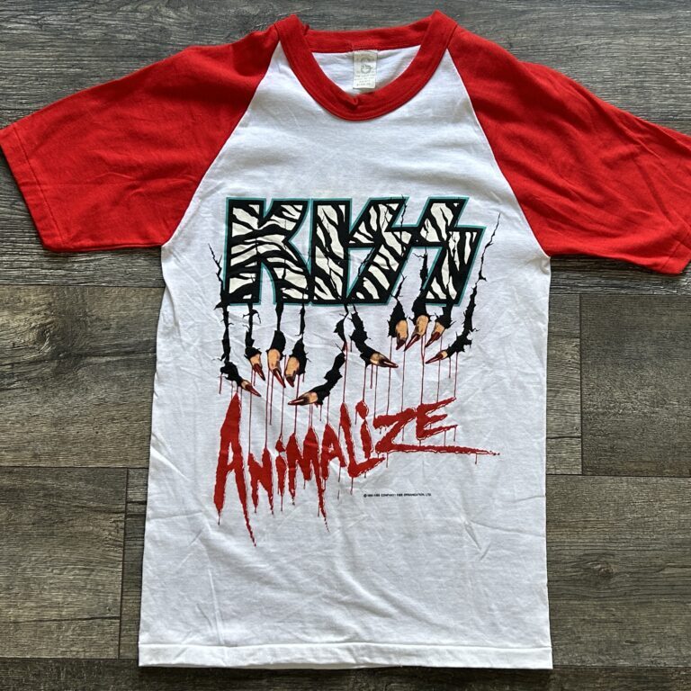 KISS Vintage Concert T-Shirt Animalize Tour 1984 1985 Red Sleeves Vintage Kiss