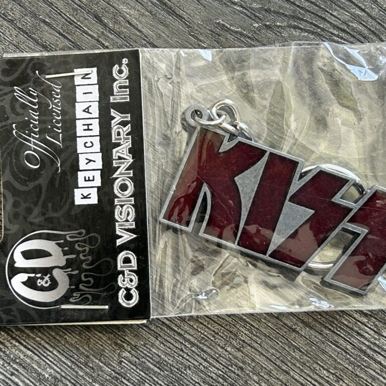 KISS Keychain Red Enamel Metal Logo Gene Simmons Sealed 2006 Kiss Memorabilia