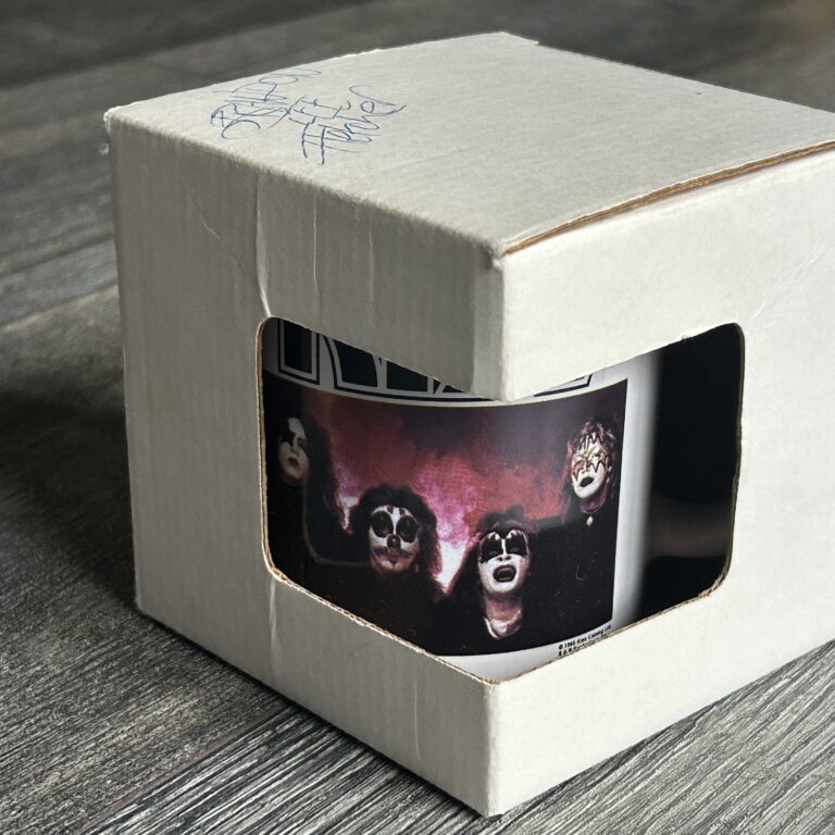 KISS Coffee Mug Summit VARIATION Copyright Debut Album 1995 BOX Vintage Kiss