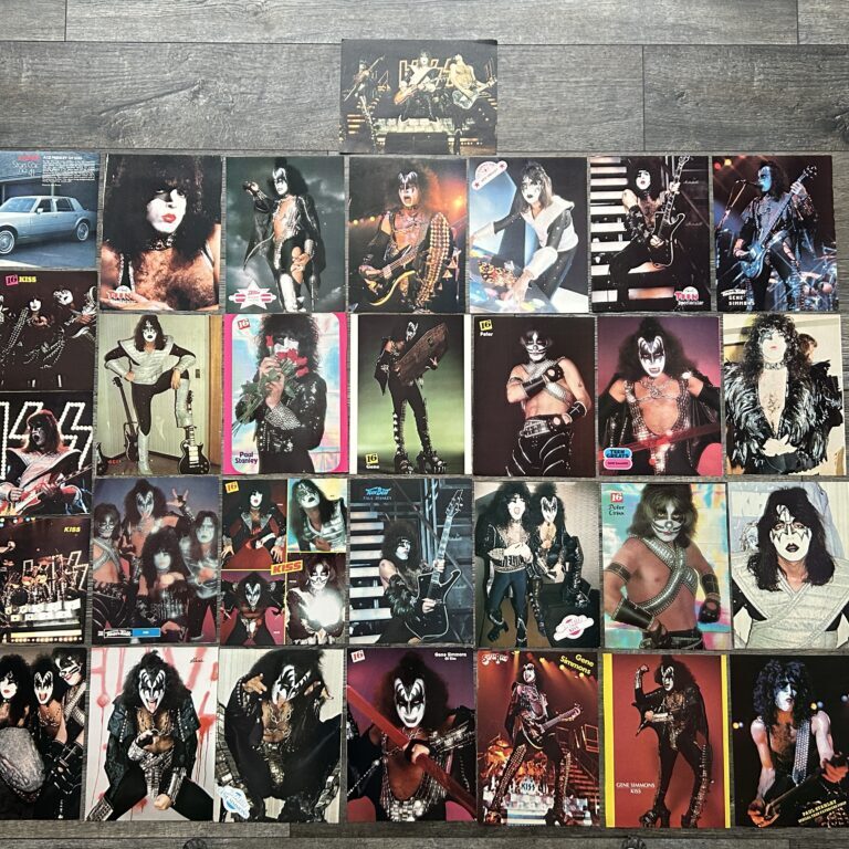 KISS Clippings Pin Up 30pc Lot Love Gun Alive 2 Solo Albums Vintage Kiss Aucoin