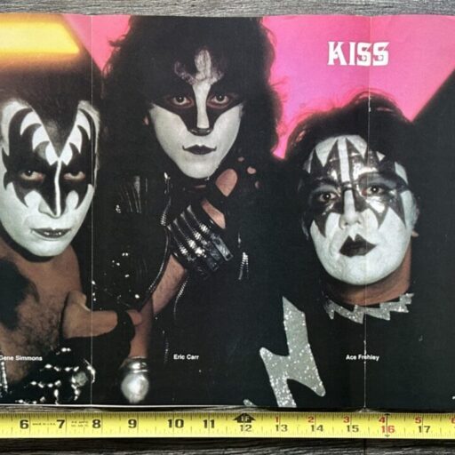 KISS Centerfold Poster Kiss Killers 16 Magazine Vintage Kiss Aucoin Eric Carr