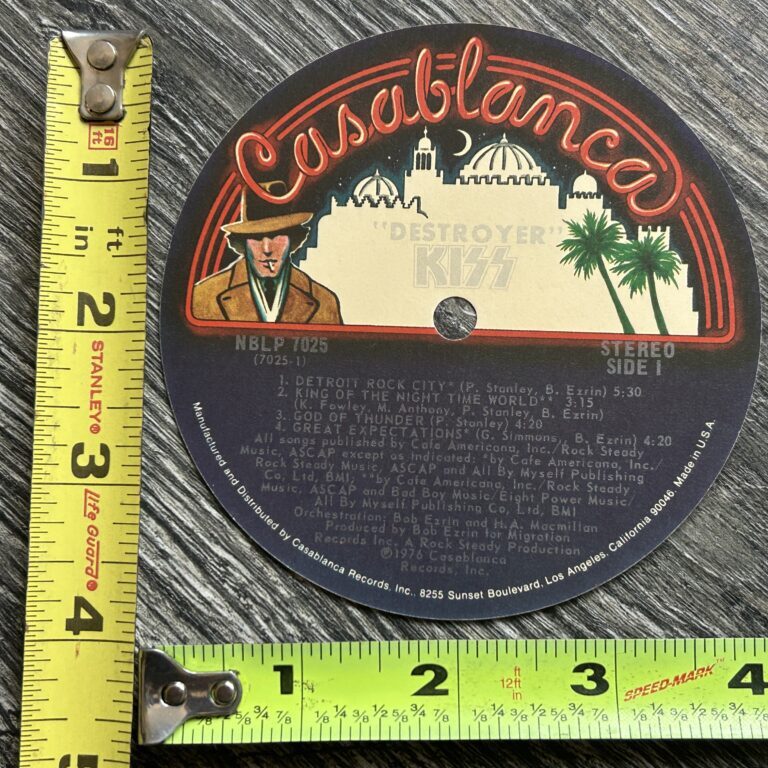 KISS Vinyl Record UNUSED Blue Spindle Label DESTROYER Side 1 Vintage Kiss Aucoin