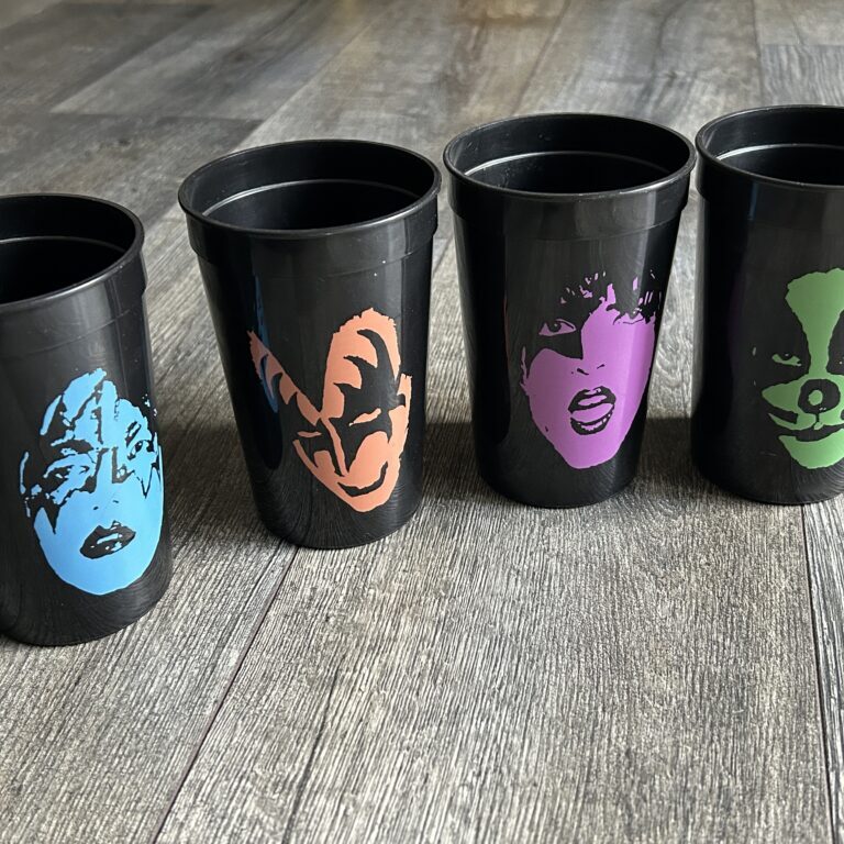 KISS Cup Set 1990 B 1970's Aucoin Era Color Faces Vintage Kiss Memorabilia