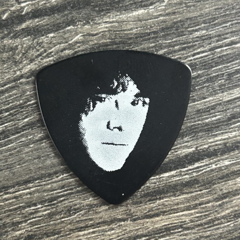 KISS Guitar Pick Eric Carr Face 10th Anniversary Face Signature Vintage Kiss
