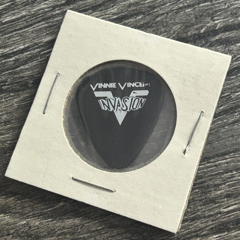 Kiss Guitar Pick VINNIE VINCENT INVASION 1 SIDED Black White Vintage Kiss Shred