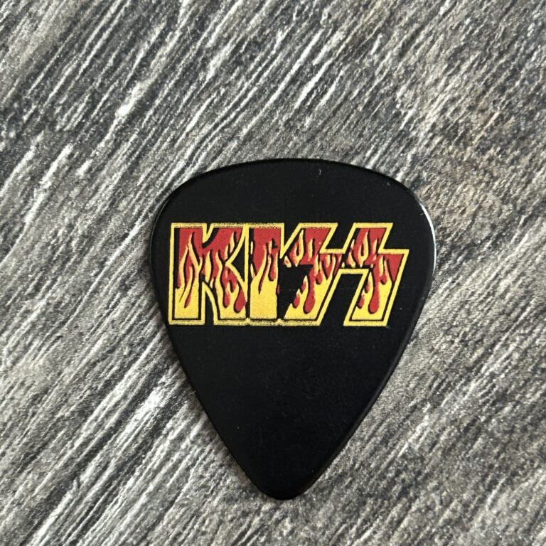 KISS Guitar Pick Hit n Run Tour 2007 Fire Logo Tommy Thayer Vintage Kiss