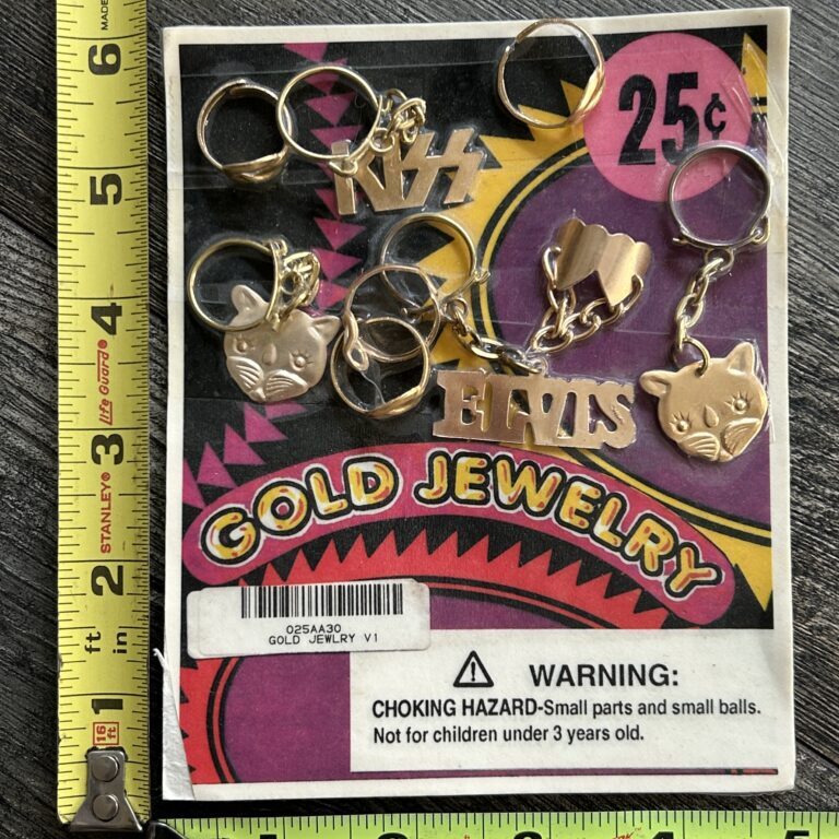 KISS Keychain Vending Machine Display Card B Vintage Kiss Memorabilia Aucoin