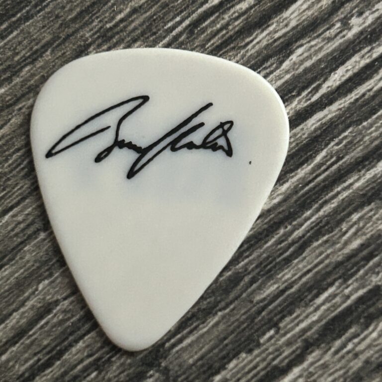 KISS Guitar Pick BRUCE KULICK White Kiss Konventions Unplugged Tour Vintage Kiss