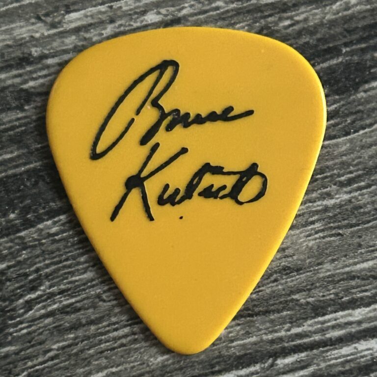 KISS Guitar Pick BRUCE KULICK Revenge Concert Tour Yellow Black Vintage Kiss