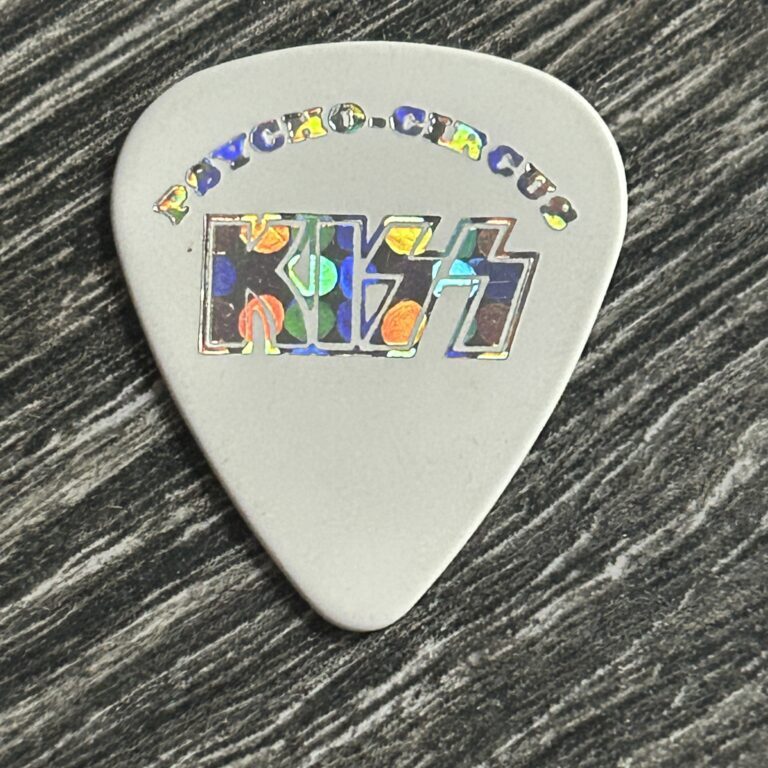 KISS Guitar Pick ACE FREHLEY Psycho Circus Tour Circle Prism White Vintage Kiss